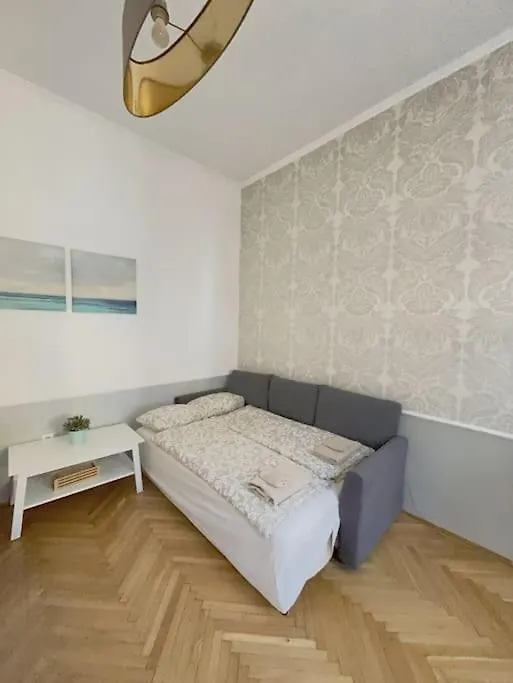 Quiet Cabin In City Center Budapest
